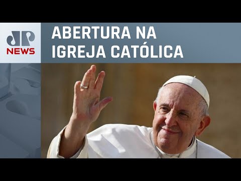 Papa Francisco libera b&ecirc;n&ccedil;&atilde;o a casais do mesmo sexo