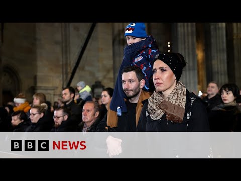 Czech Republic falls silent to mourn Prague university mass shooting victims | BBC News