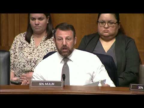 U.S. Senator challenges Teamsters president to fight during committee hearing