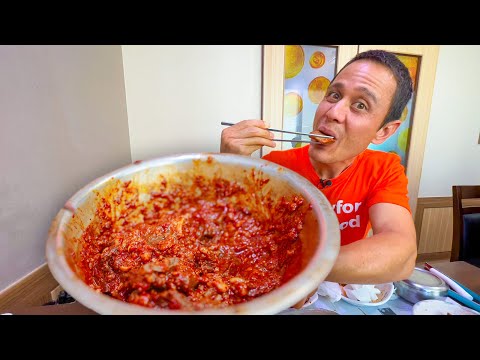 Korea&amp;rsquo;s Spiciest BEEF RIBS!! Korean Food Speciality in Daegu, South Korea!!