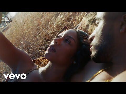 Victoria Mon&amp;eacute;t - Moment (Official Music Video)