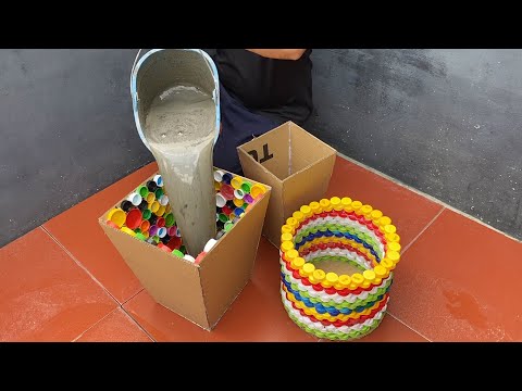 Amazing ideas . Wow . How to cast flower pots from plastic bottle caps and cement / DIY bottle cap