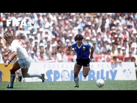 Gary Lineker &amp; J&uuml;rgen Klinsmann React to Diego Maradona's 'The Goal of the Century'