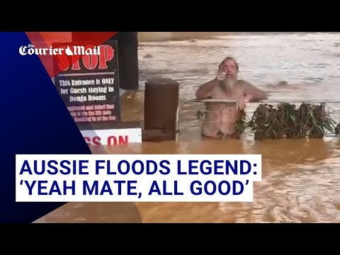 Iconic Queenslander unfazed by raging floodwater around him