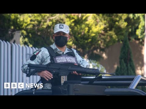 At least 29 killed during arrest of El Chapo's son in Mexico - BBC News