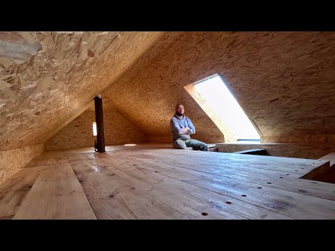 Attic Transformation in a Cozy Wooden Bedroom-OSB, VAPOR BARRIER, ROCKWOOL Ep.10.