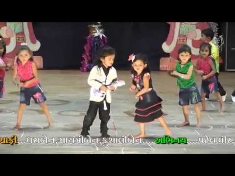 Papa Kehte Hain Bada Naam Karega , Dance by School Children