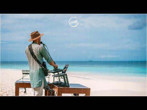 Monolink live at Gaatafushi Island, in the Maldives for Cercle and W Hotels