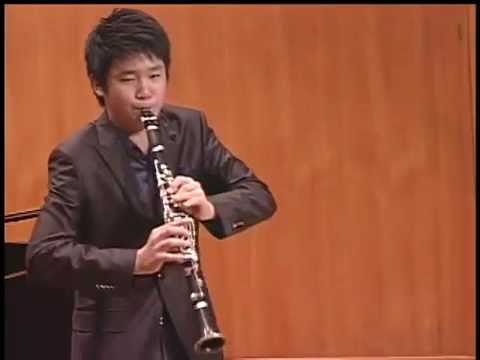 Han Kim plays Czardas by V.Monti