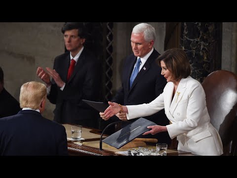 Trump snubs Pelosi handshake