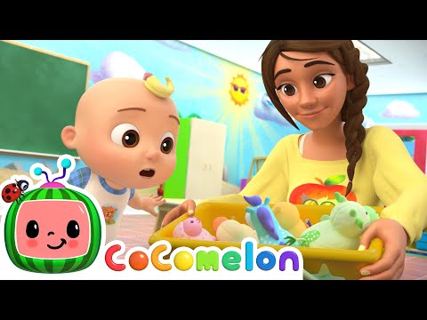 Old MacDonald (Learn Baby Animal Sounds) | CoComelon Nursery Rhymes &amp; Kids Songs