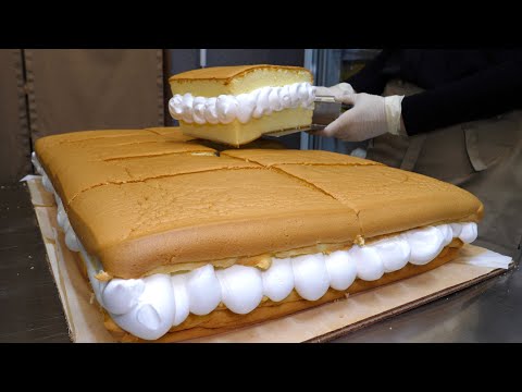 Amazing size and full of whipped cream! Giant Castella, Taiwan Jiggly Cake / korean street food