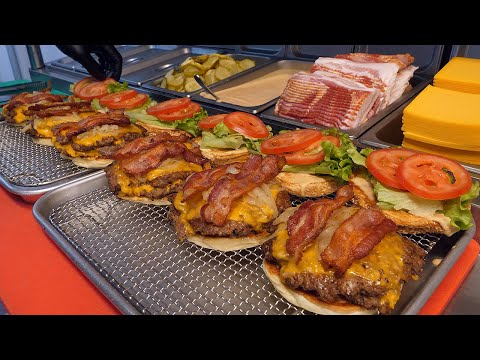 American style Bacon Double Cheeseburger - Korean street food