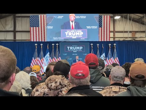 Trump rallies in Mason City