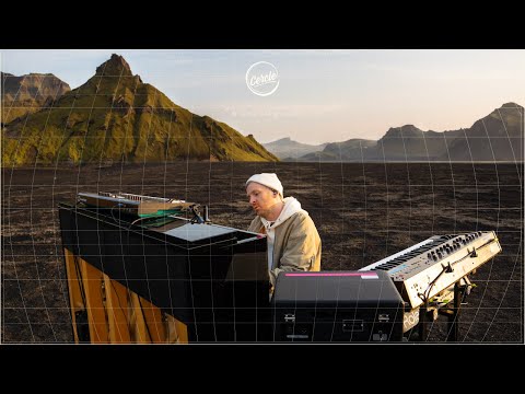 &Oacute;lafur Arnalds live from Hafursey, in Iceland for Cercle