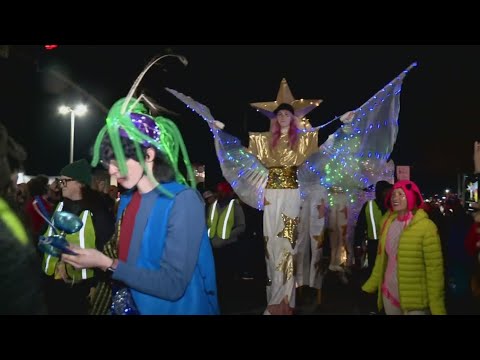 First parades of Mardi Gras roll Downtown