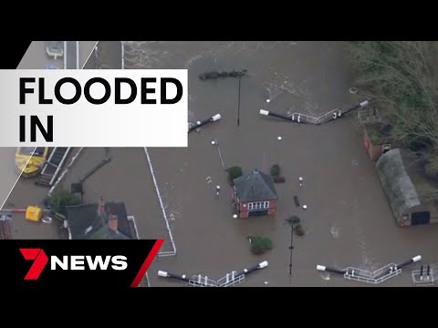 UK residents flooded in | 7 News Australia