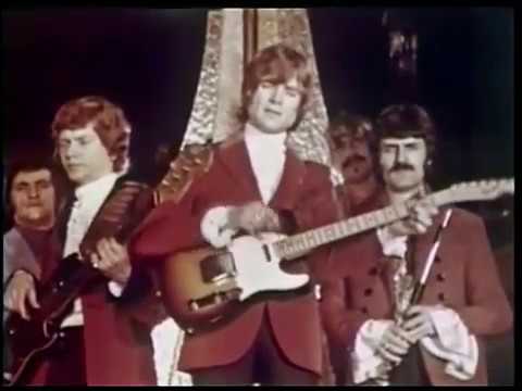 Nights in White Satin - The Moody Blues - in Paris.  Restored video!