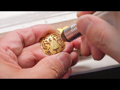 Process of Making Gold Necklace. Pure Gold Masters in Korea