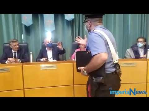 Imperia | Claudio Scajola caccia i Carabinieri dal consiglio comunale: &ldquo;Vi ordino di uscire&rdquo;