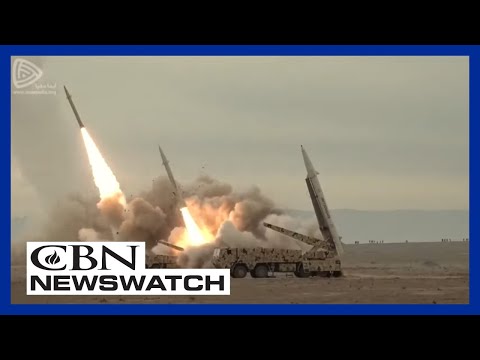 Fighting Intensifies on Israel's Northern Border | CBN NewsWatch - December 27, 2023