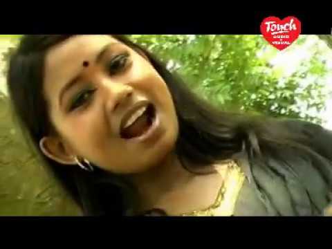 Bhanggiya Gese Mon (ভাংগিয়া গেসে মন ) - Bangla Old Song | Bengali Folk Song | Singer : Dipali