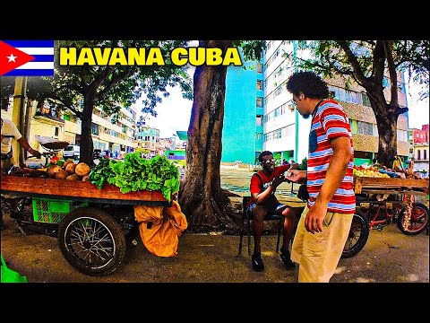 Havana Cuba Walking Tour - Hospital Street