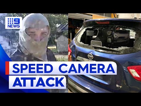 Five men wanted for smashing mobile speed camera | 9 News Australia