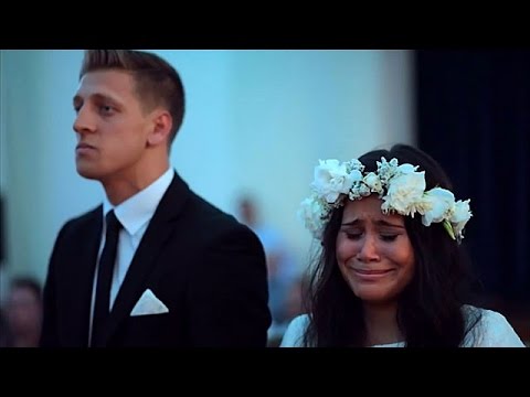 O haka-surpresa em casamento que emocionou noiva e milh&otilde;es pelo mundo