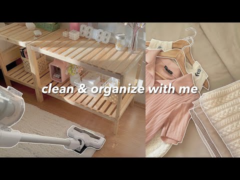 clean &amp; organize my room with me 🧺 | aesthetic and satisfying ✨