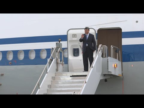 Le pr&eacute;sident chinois Xi arrive &agrave; San Francisco &agrave; la veille d'une rencontre avec Biden | AFP Images