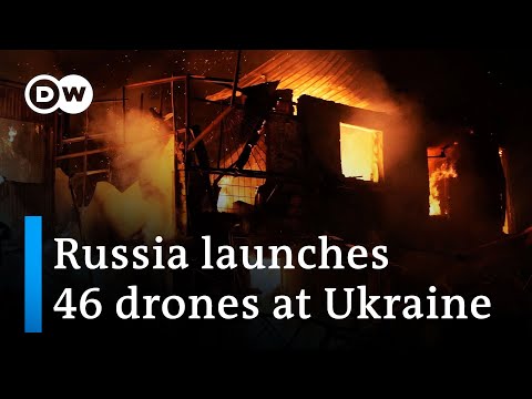 Russia launches drone strike on Ukraine | DW News