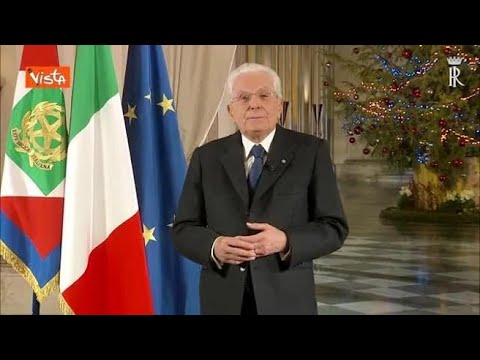 Mattarella: &laquo;Buon Anno a tutti, uniti siamo forti&raquo;