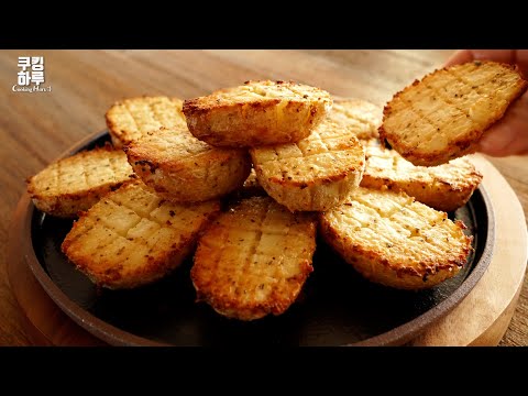 Amazing Potatoes!! Super Easy and Delicious! Garlic Cheese Butter Potatoes!