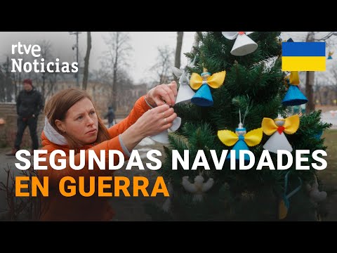 UCRANIA CAMBIA la FECHA de CELEBRACI&Oacute;N del D&Iacute;A de NAVIDAD para DISTANCIARSE de MOSC&Uacute; | RTVE Noticias