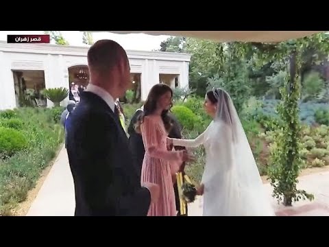 William e il gesto di insofferenza verso Kate al matrimonio del principe Hussein e Rajwa