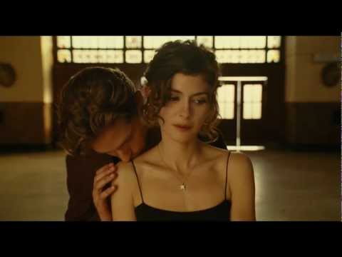 CHANEL N&deg;5, the film Train de Nuit with Audrey Tautou &ndash; CHANEL Fragrance