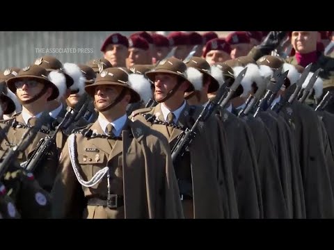 Poland showcases military might during parade