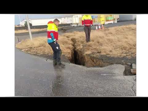 Countless cracks emerged in Grindavik after the eruption. The town is not a safe place! 16.01.24