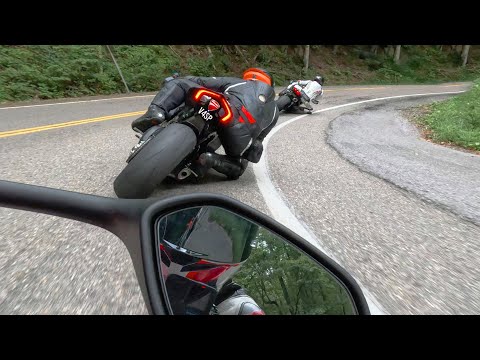 Chasing Two Fast Ducati Superbikes😈V4sp &amp; 1199