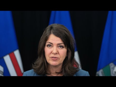 Sovereignty Act | Danielle Smith escalates fight with Steven Guilbeault