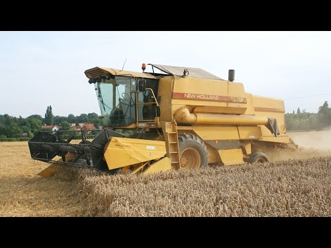 1990s New Holland TX34 and TX36 combines | Modern Classics | Combine Harvesters DVD