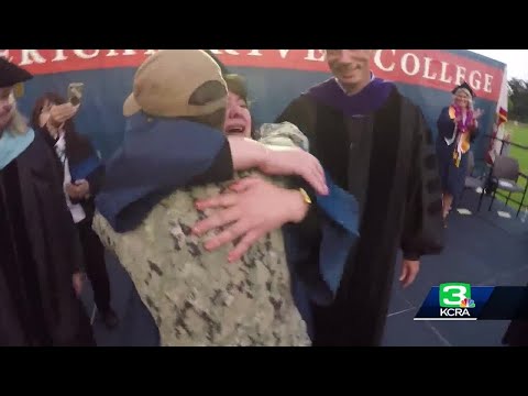 Sailor surprises mom at her college graduation in Sacramento County