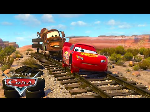 Momentos M&aacute;s Divertidos de Cars 2 de Pixar | Pixar Cars