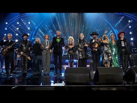 Dolly Parton - Jolene (Live at Rock &amp; Roll Hall of Fame 2022)