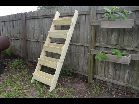 $20 Vertical Planter, Major Garden Changes, and Misfortunes