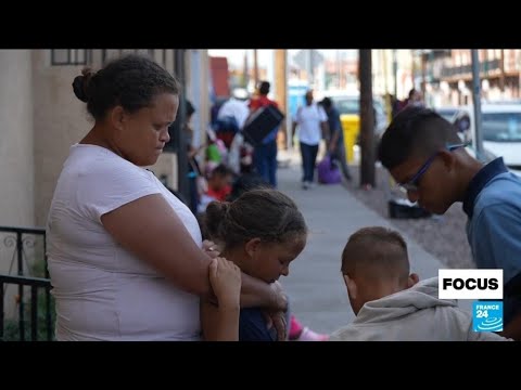 Crise migratoire aux &Eacute;tats-Unis : le mur ne ralentit pas le flux des arriv&eacute;es &bull; FRANCE 24