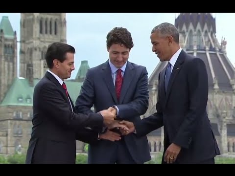 Obama's Painfully Awkward Handshake