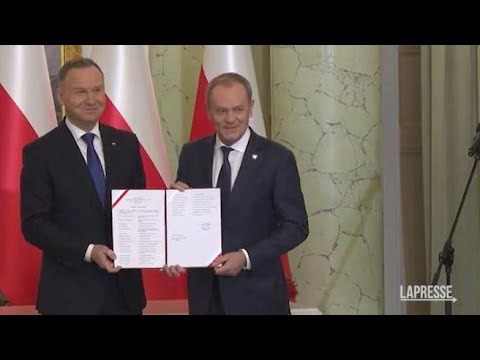 Donald Tusk ha giurato come nuovo primo ministro della Polonia