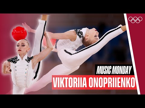 🤸🏼&zwj;♀️Viktoriia Onopriienko's Stunning Ball Performance to Michael Jackson's Smooth Criminal🔥